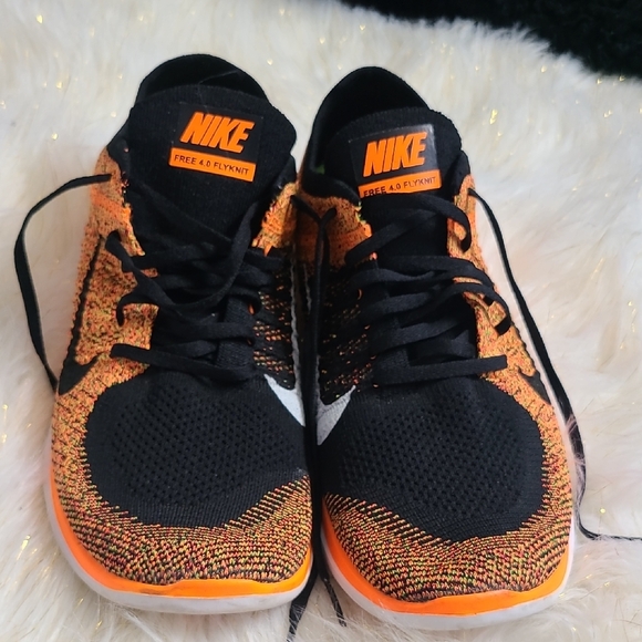 Nike Black and Orange Dynamic Sneakers - Picture 3 of 13